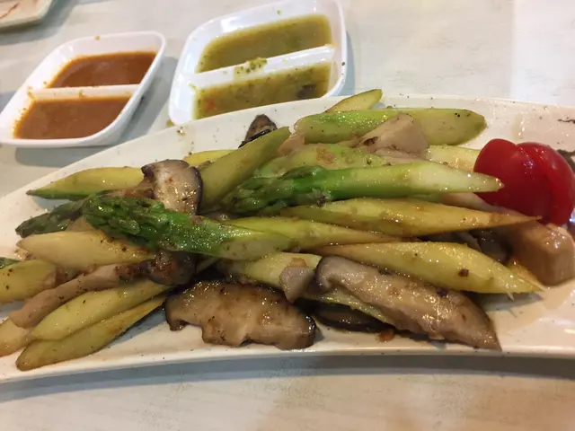 什菌露荀