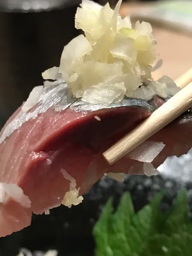活鯖魚刺身