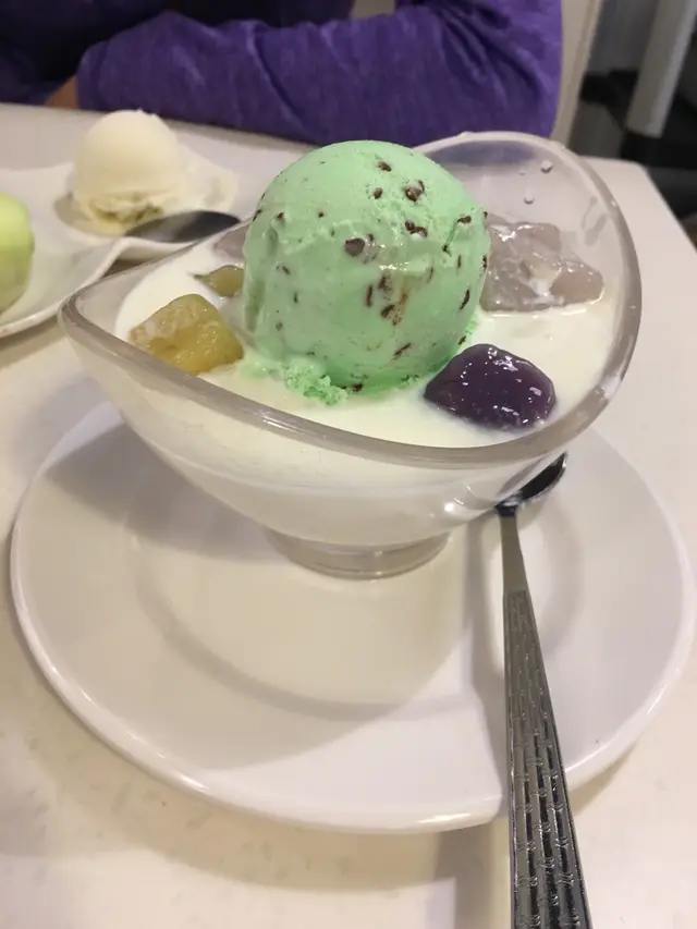 牛乳芋圓雪糕豆花(凍)