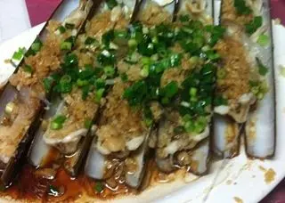 蒜蓉粉絲蒸聖子皇