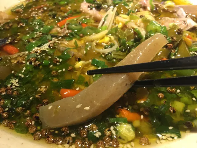 鮮椒味型江團水煮魚