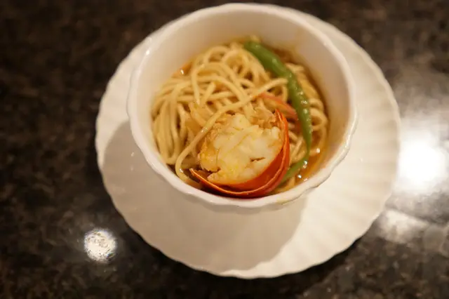 龍蝦蝦身亦彈牙鮮美,用的確是新鮮靚貨