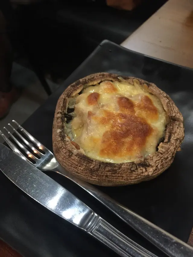 芝士煙肉燒蘑菇