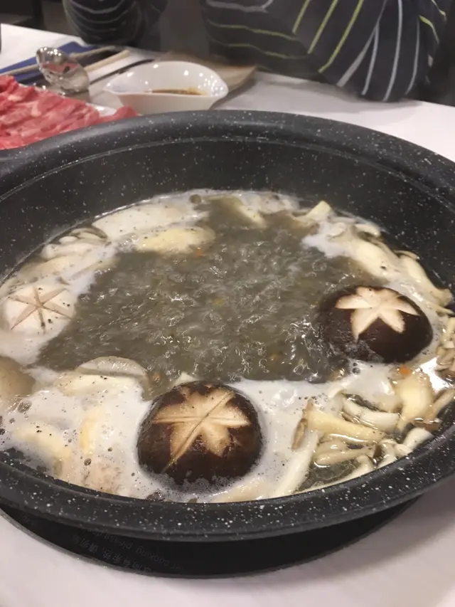 黑松露雜菌湯底