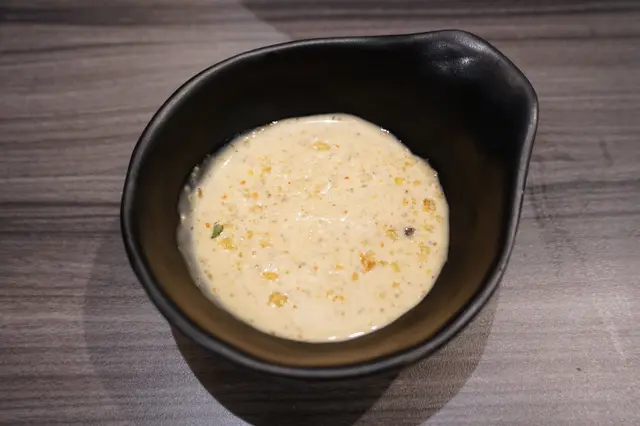 蘸點日式麻醬最是匹配。