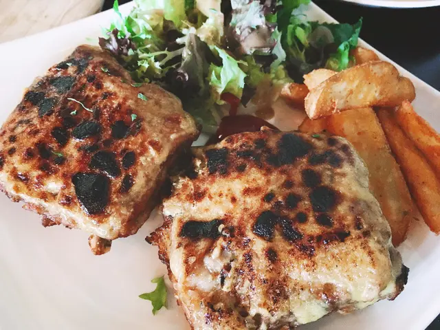 醬料之選:BBQ / 蜜糖芥末 / 咖哩
配合:白米飯 / 意粉 / 薯菜