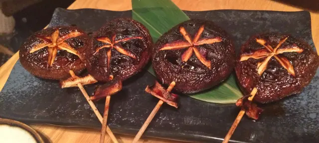 釀香菇串燒