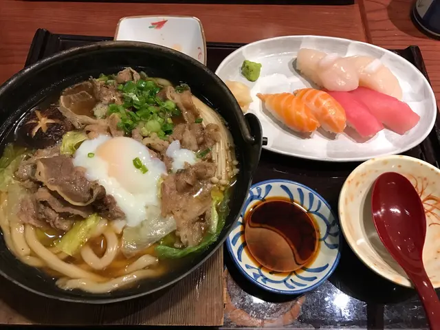 牛肉烏冬定食