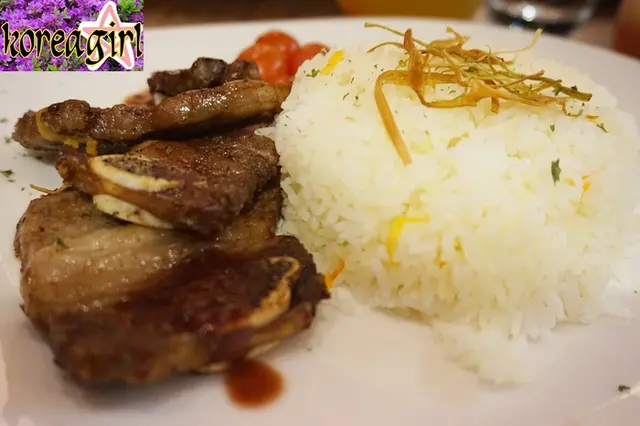 炭燒七味牛小排配甘荀牛油飯 Shichimi Grilled Short Rib w/Carrot Butter Rice 