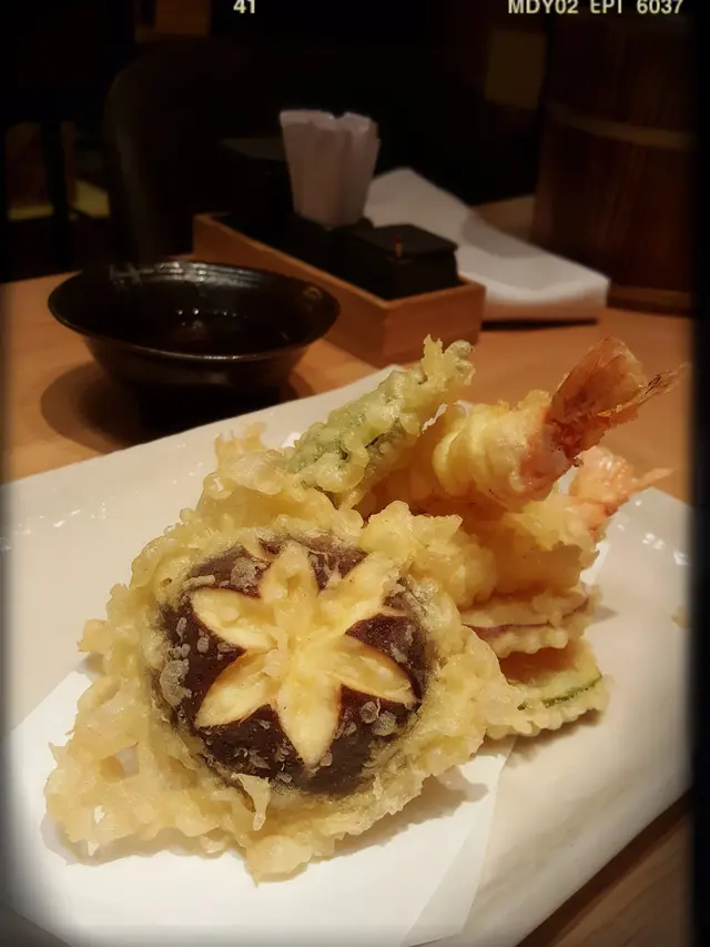 大蝦野菜天婦羅拼盤（$128）