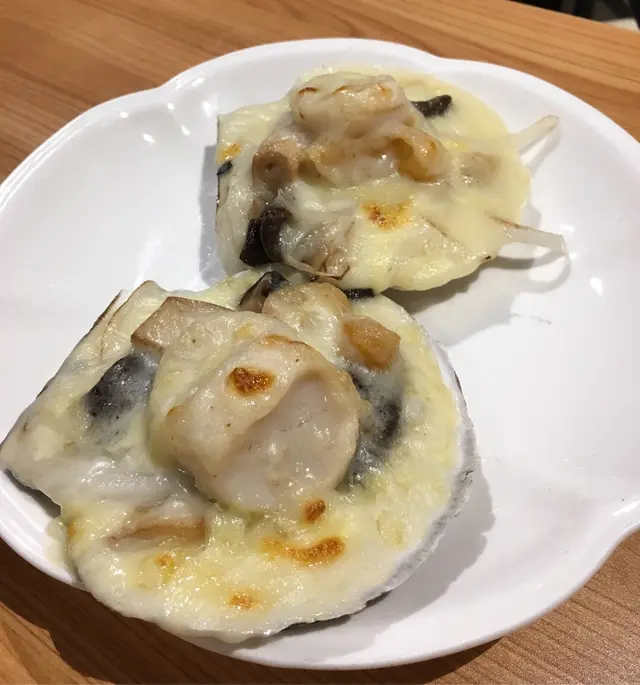 芝士白汁焗扇貝
