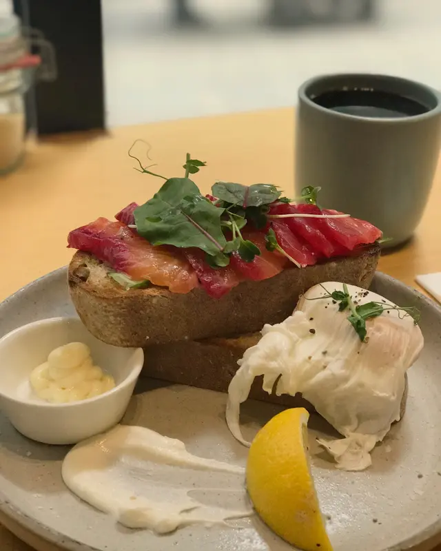 不是套餐咖啡是另點的