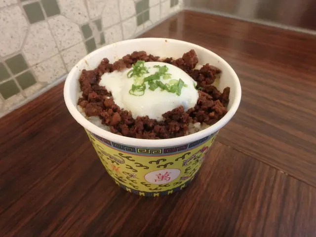 溫泉玉子滷肉飯