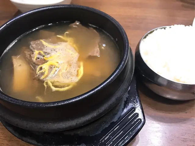 牛肋骨湯燉飯