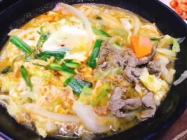 韓式牛肉辛辣麵