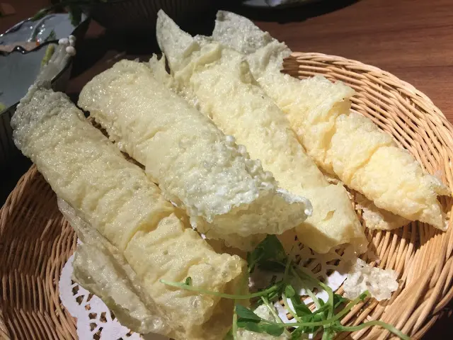 響鈴香脆,吃起來不會太油膩,不錯呀!
份量還有很多呢,兩個人基本上是吃不完的。😂