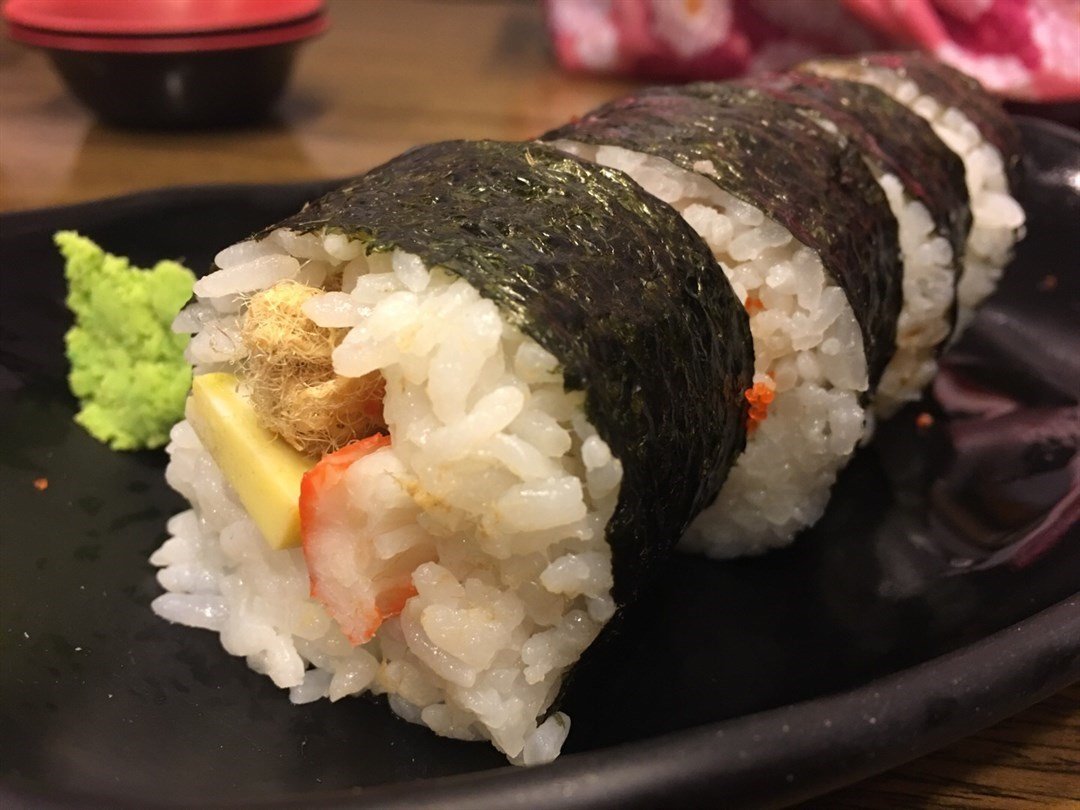 什锦寿司卷图片