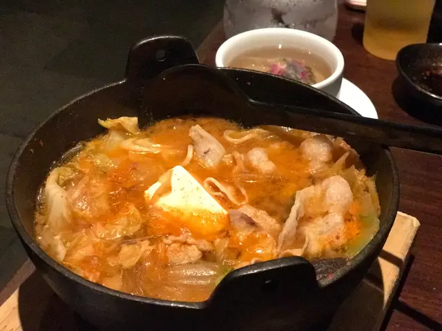 額外免費加的泡菜豚肉鍋