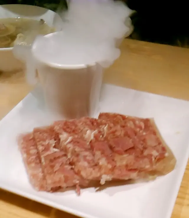 自家製千層水晶肉