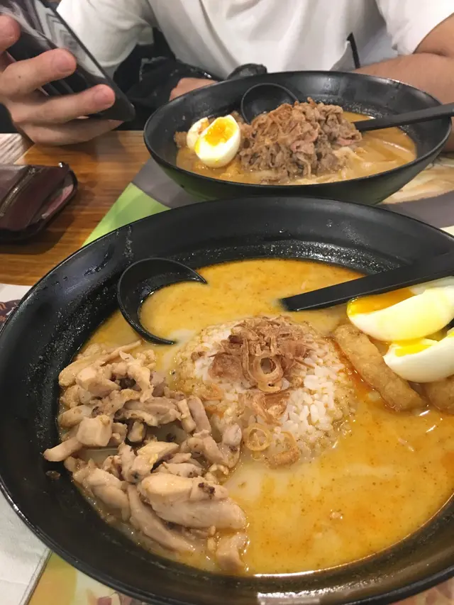 雞絲喇沙湯飯+澳洲牛肉喇沙河