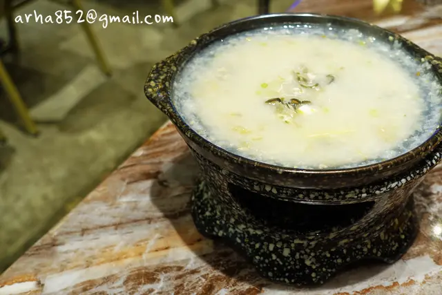 蠔仔肉碎粥
