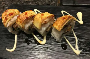 芝士鰻魚卷