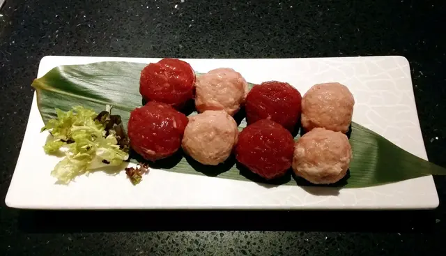 每款四粒 頗大粒的 口感彈牙 但未算驚喜