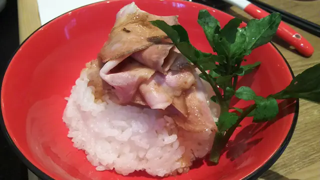 燒烤梅花丼