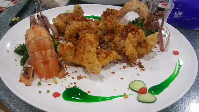黃金拆肉瀨尿蝦