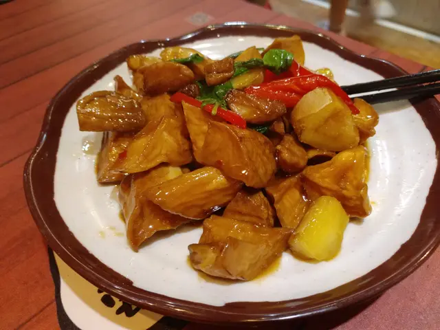 三杯雞髀菇