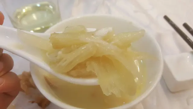 雞煲翅
