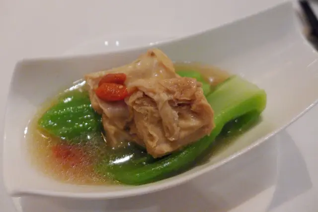 素千層浸芥菜膽