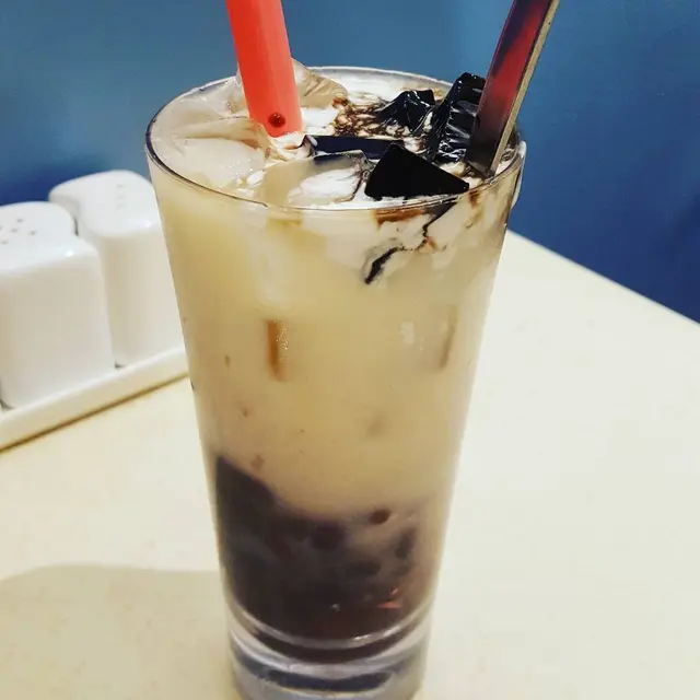 椰汁紅豆涼粉冰