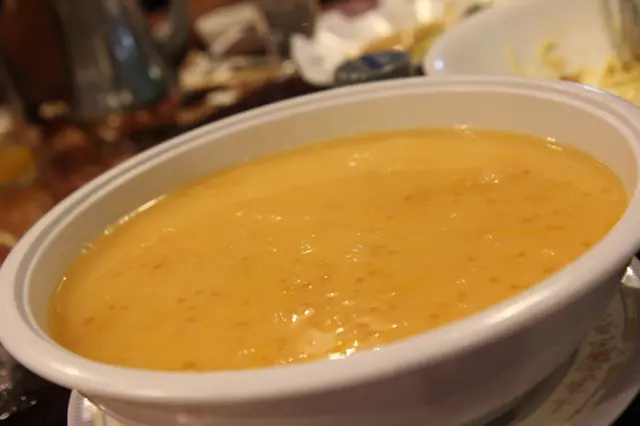 南瓜椰汁珍珠燉官燕