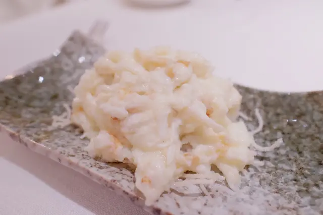 鮮蟹肉大良炒鮮奶