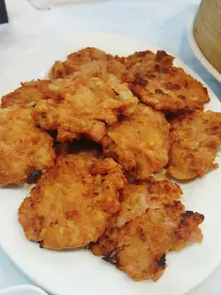 咸鱼煎肉饼