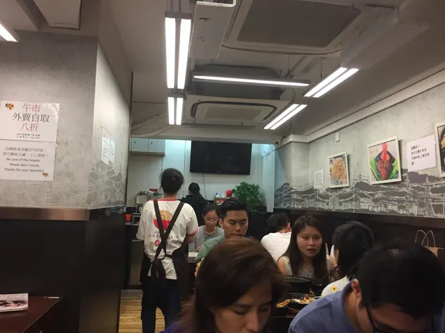 狹窄的用餐環境