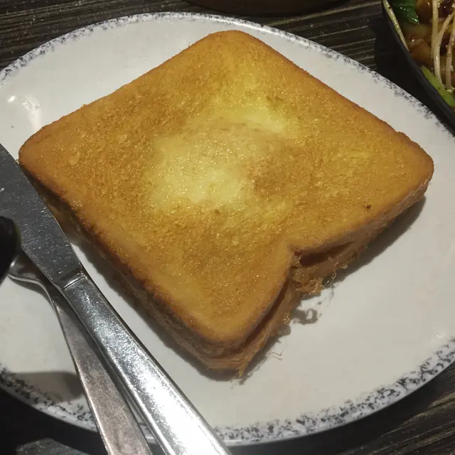 奶黃流心西多士