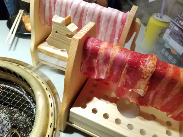 仙境純情豚/憤怒火牛仔