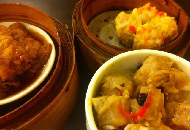 蠔汁鮮竹卷、乾蒸燒賣、豉椒排骨飯