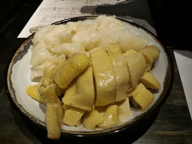 康熙花膠雞窩(半隻)