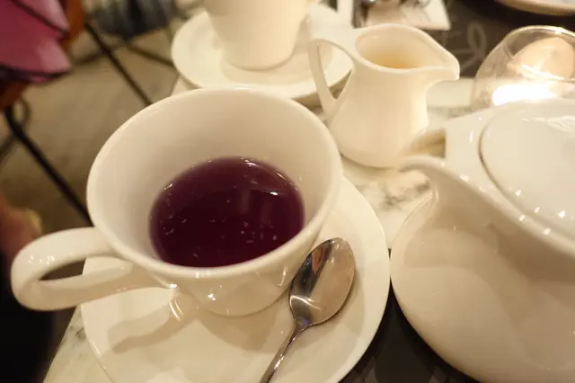 把本身甘澀的花茶，變得酸甜易入口！