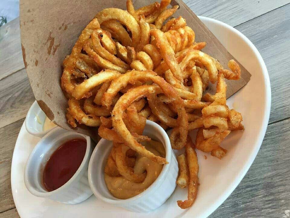 Curly Fries with Dip Trio - 香港浅水湾的The Co