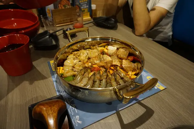 海鮮大軍燜鍋