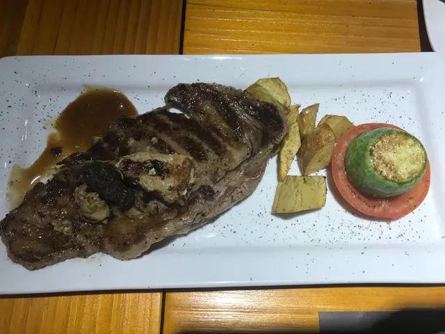 香煎鵝肝配頂級美國肉眼