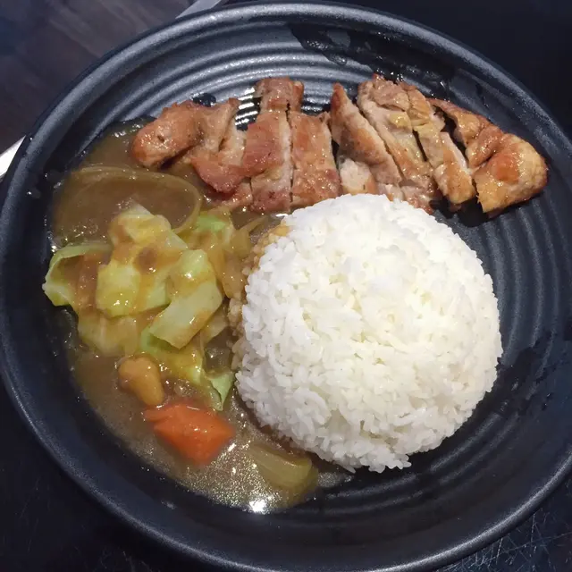 日式咖哩雞排飯 