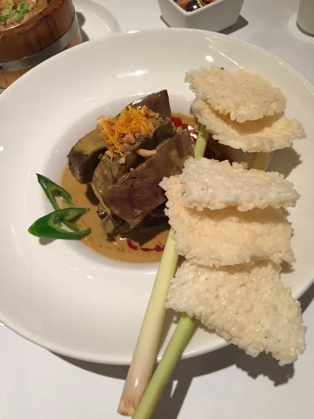 咖喱牛臉肉