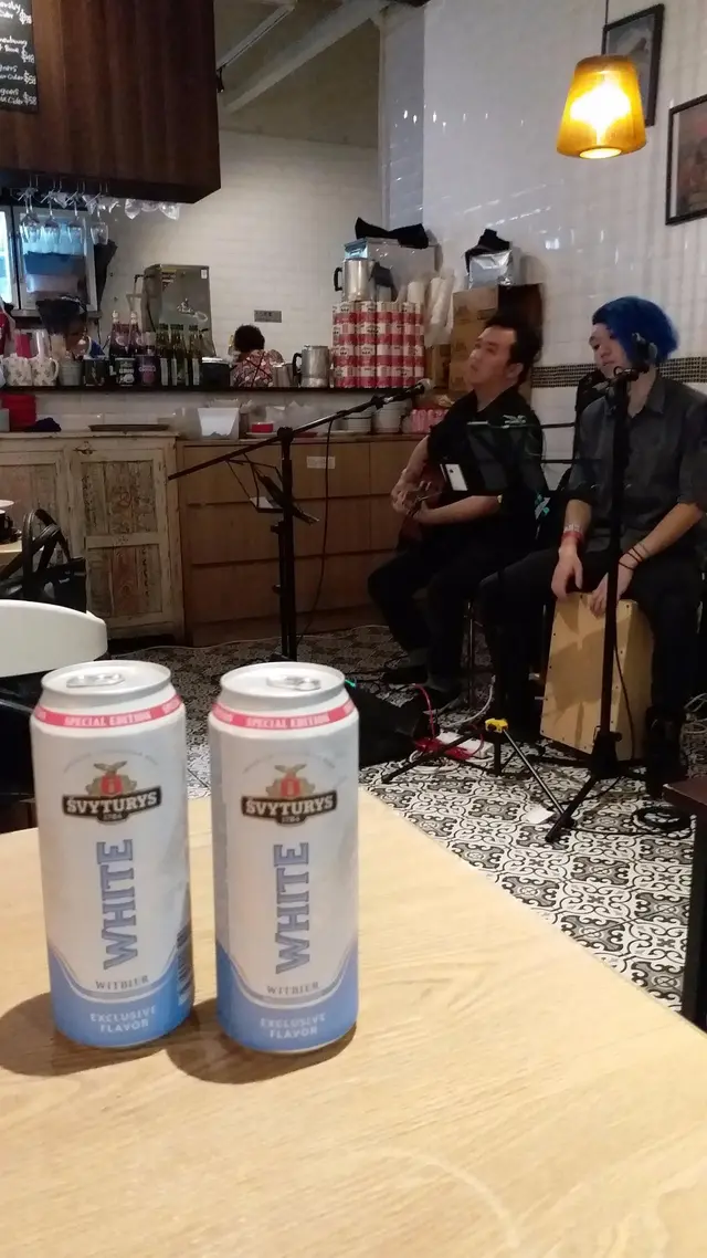 嘆 手工啤酒 + 聽歌 = 巧正!