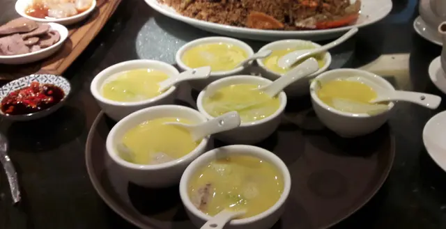 傳統杏汁燉豬肺湯