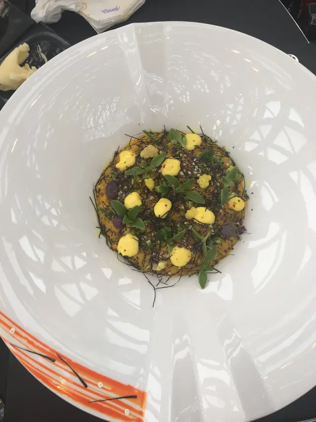 主菜  - 法式香料燉飯伴帕米森芝士及時蔬